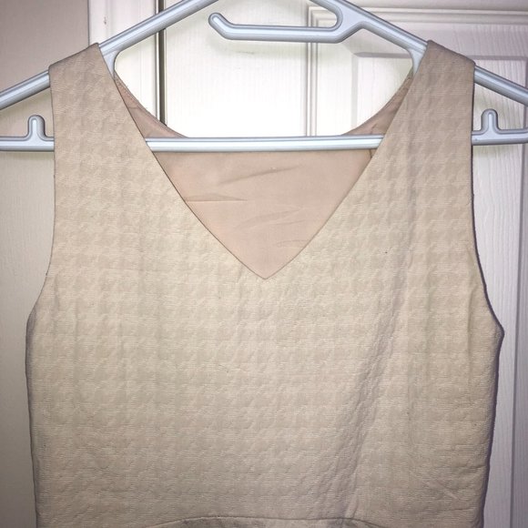 Banana Republic - peplum top - NWT - Picture 3 of 4